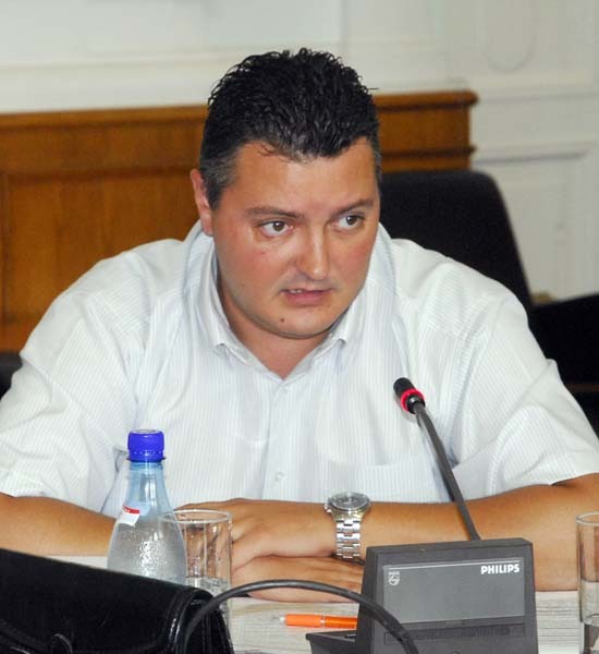 07 Dorin Corches.jpg