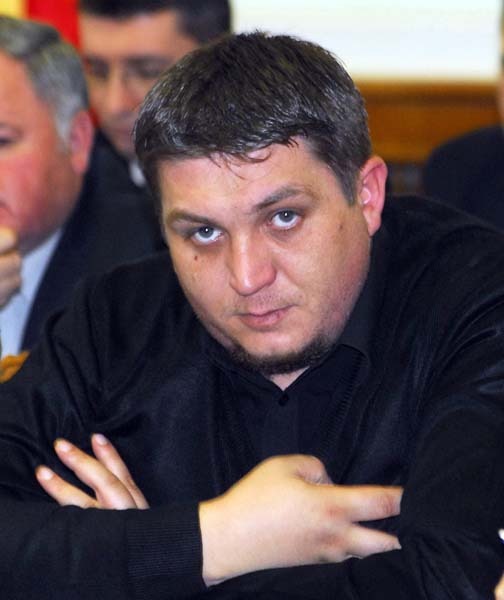 08 beltechi.jpg