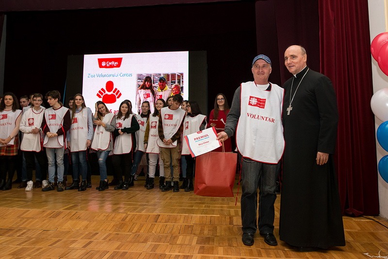 Nomination to add Adept Caritas Eparhial si-a premiat voluntarii pentru 2.348 de ore in serviciul...
