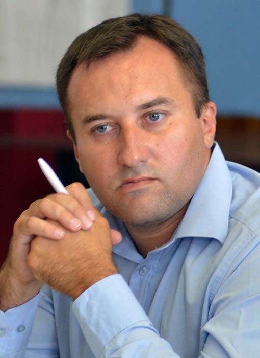 01 cristian puscas.jpg