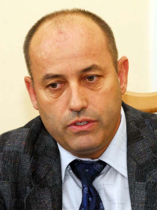 01 ionel ban_4.jpg