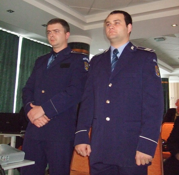 01 politisti premiati_1.jpg