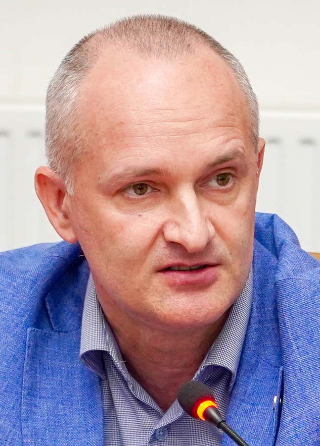 Flavius Bîtea (foto), directorul Distribuție Energie Electrică România