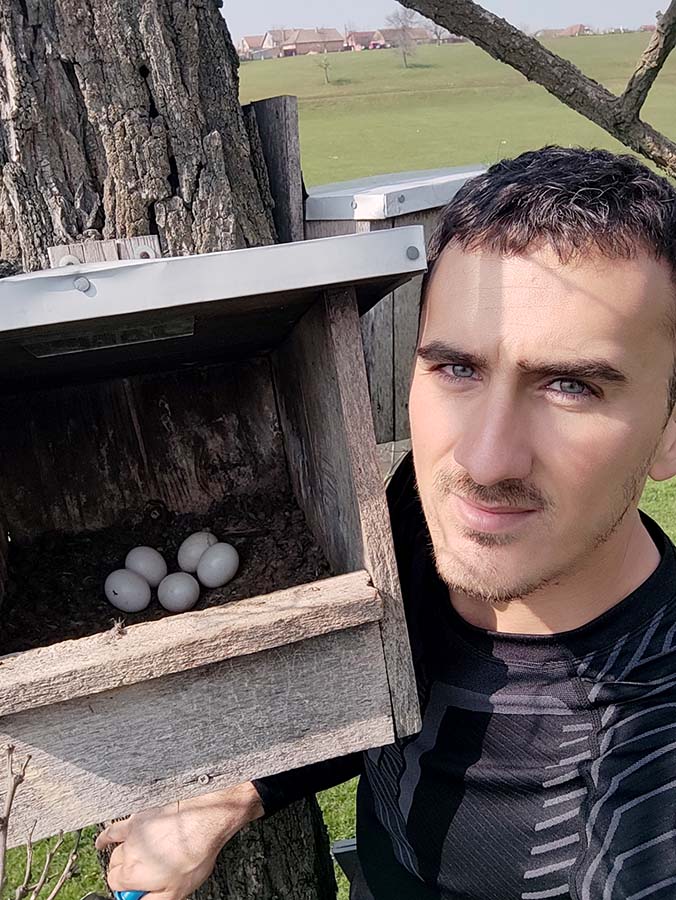 ornitologul Lőrinc Bărbos (foto), din cadrul Grupului Milvus