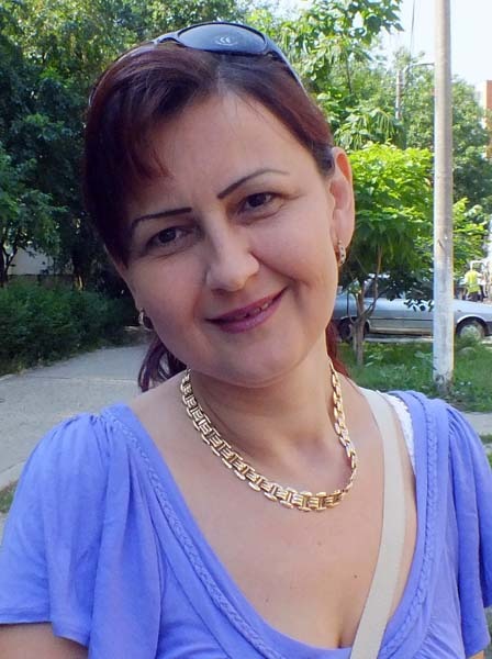 02 Dorina Kostikov.jpg