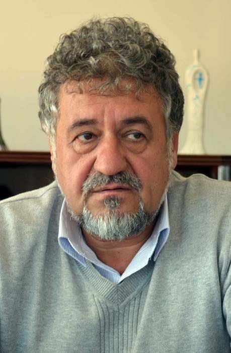02 Liviu Ciolia.jpg