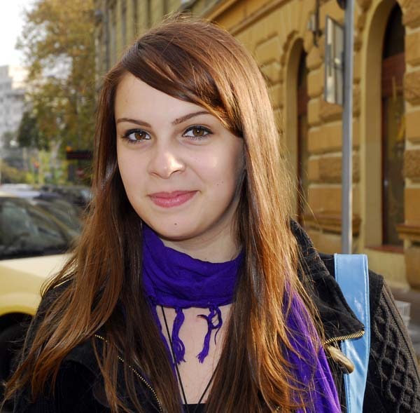 02 Rebecca Racz.jpg