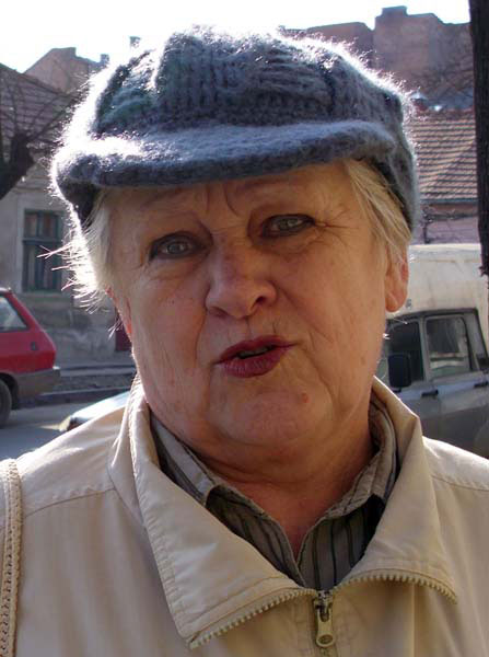 02-Naghi-Ibolya.jpg