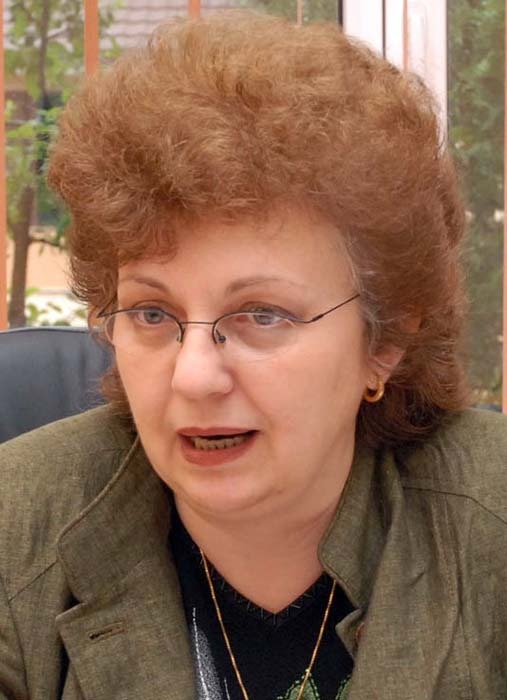 Daniela Ionescu, fost decan al Facultăţii de Textile Pielărie