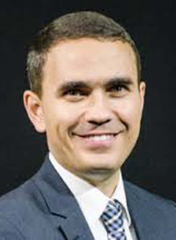  Ioan Fotea, decanul Facultăţii de Management din cadrul Universităţii Emanuel