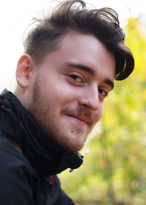 Tomi Borza, membru al echipei de programare şi asamblare.