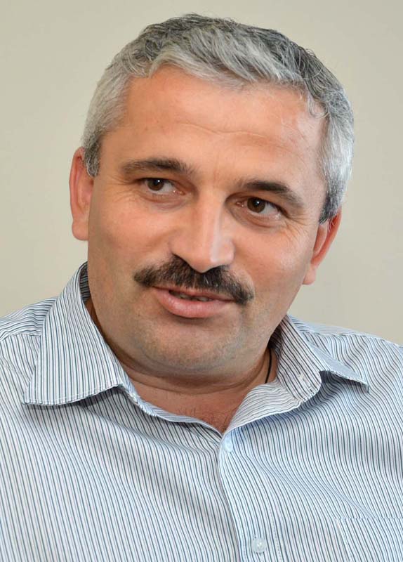 Dumitru Fechete, director President