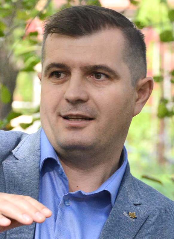 Cristian Laza, primarul comunei Sânmartin