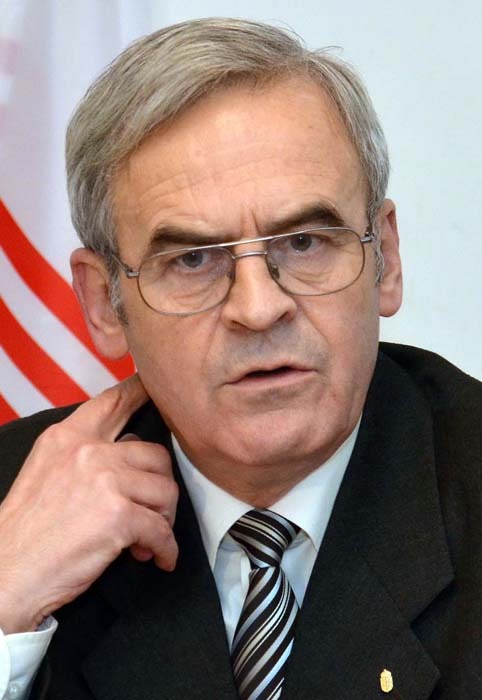 europarlamentarul Laszlo Tokes, fondator Universitatea Partium