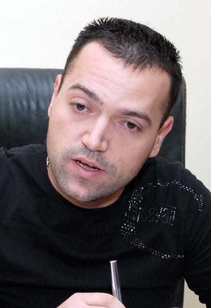03 Adrian Mihut.jpg