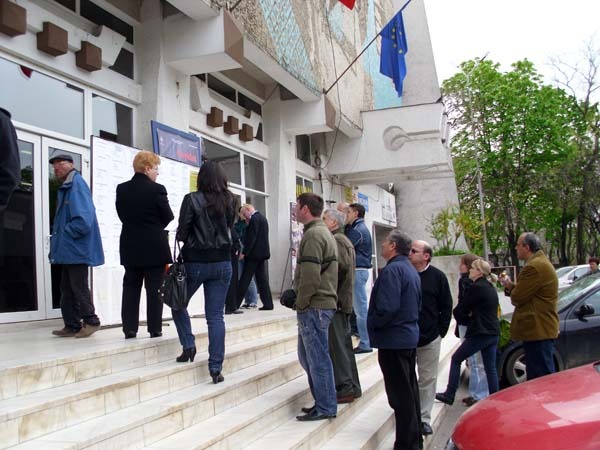 03 locuri de munca.jpg