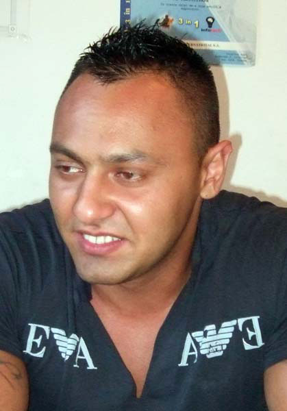 03-Romi-Negus.jpg