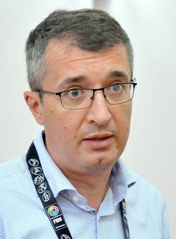 directorul economic al Primăriei, Eduard Florea