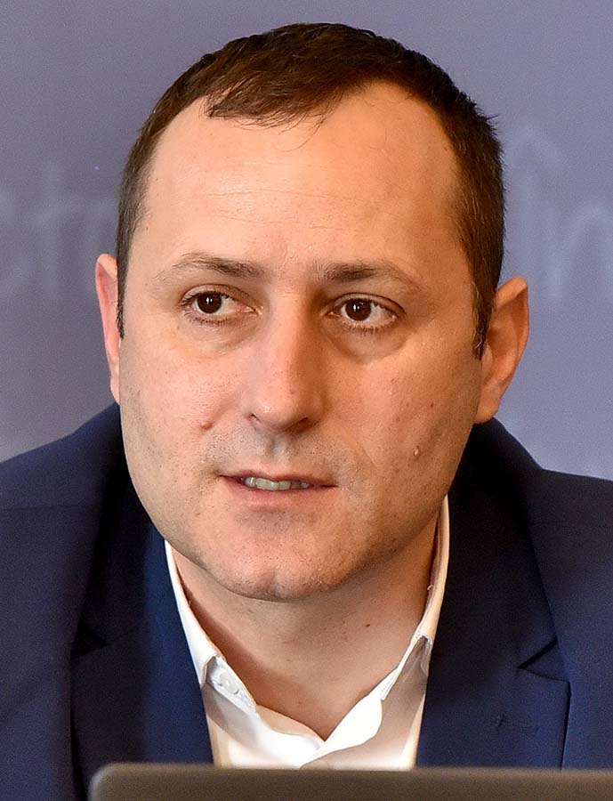 directorul tehnic al Primăriei, Sebastian Marchiș