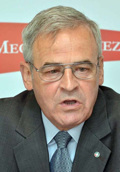 03_Tokes_Laszlo_bihoreanul.jpg