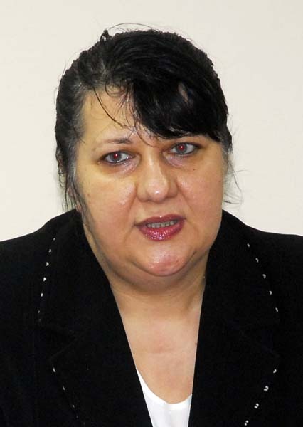 04 Carmen Pantis_2.jpg