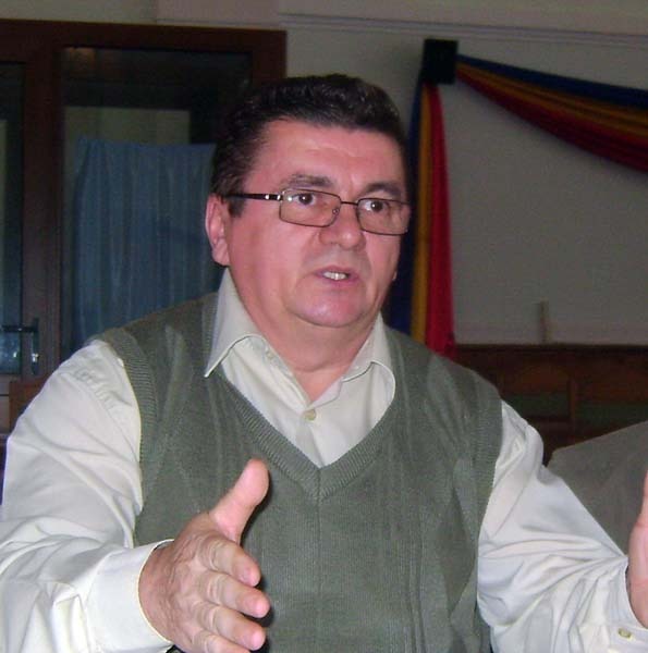 04 Dragos.jpg