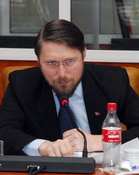 04 Szabo.jpg