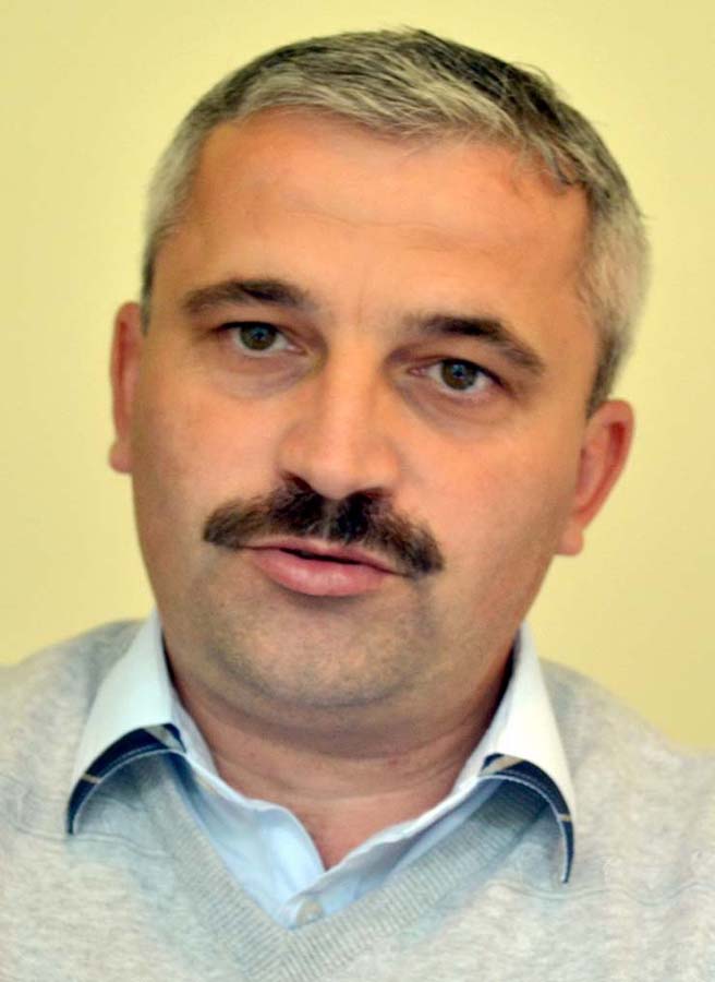 Dumitru Fechet, director President