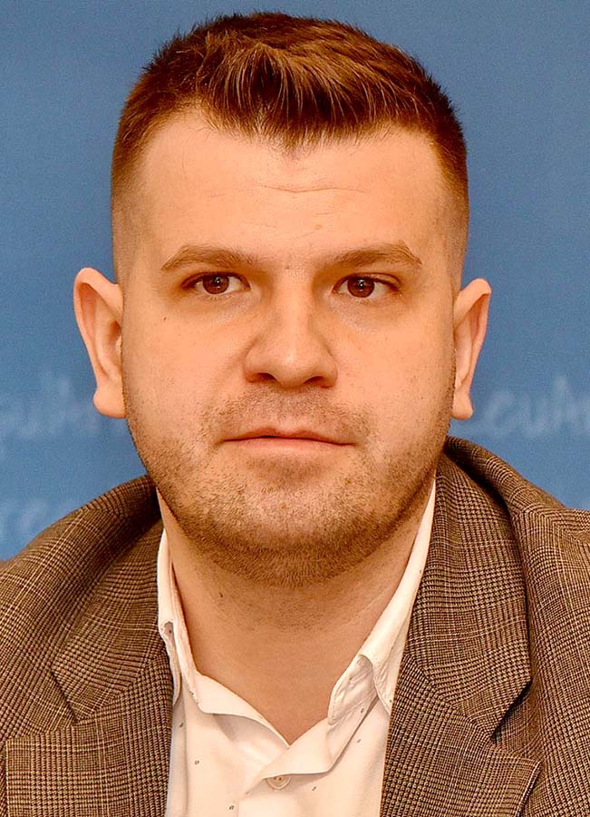 directorul adjunct al Direcției Management Proiecte cu Finanțare Internațională din cadrul Primăriei, Ovidiu Guler