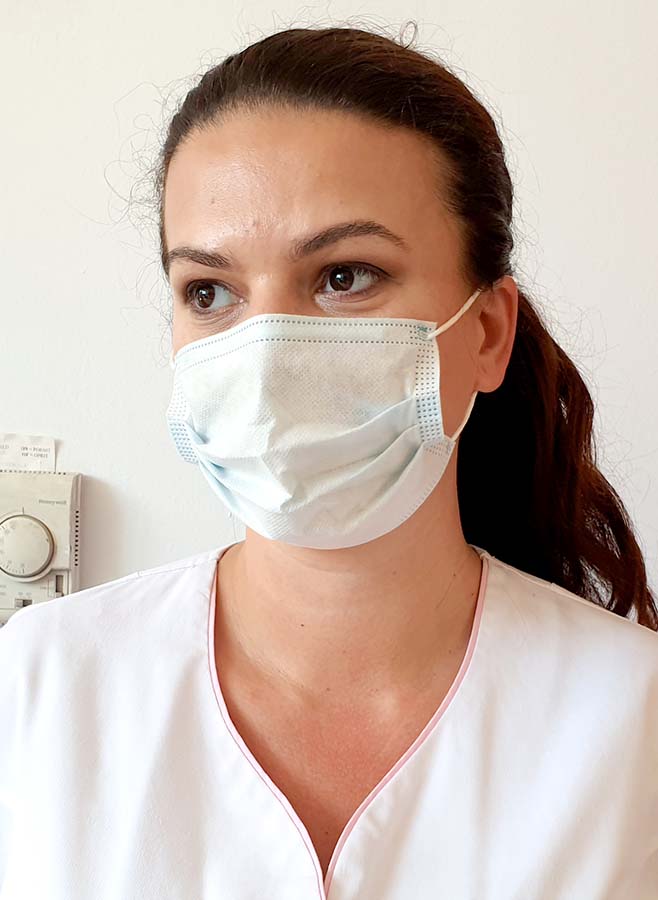 dr. Ioana Urdea, specialist la Serviciul de prevenire a infecţiilor