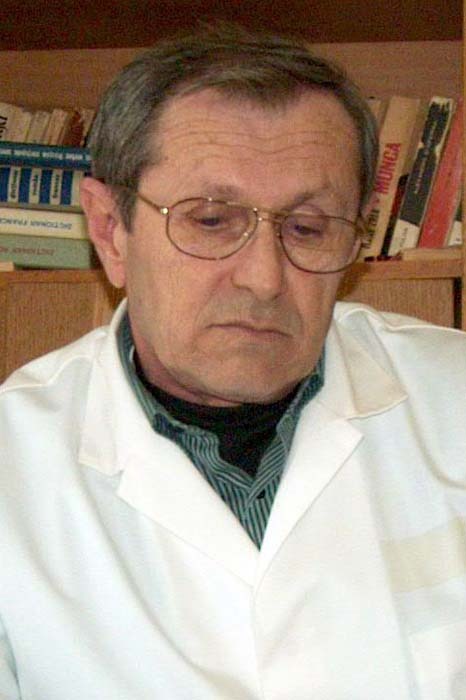 Pavel Oarcea, pediatru Cighid