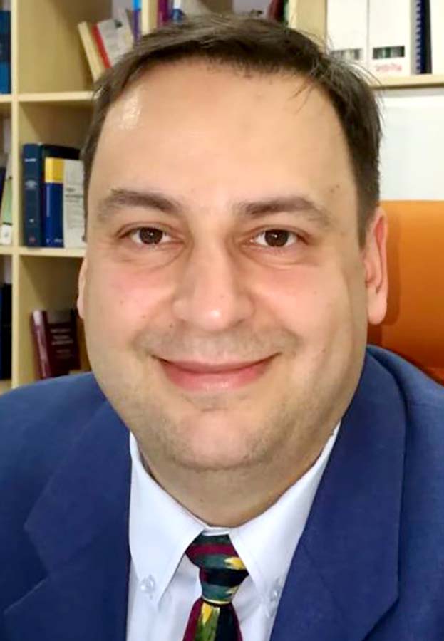 avocatul Radu Florian