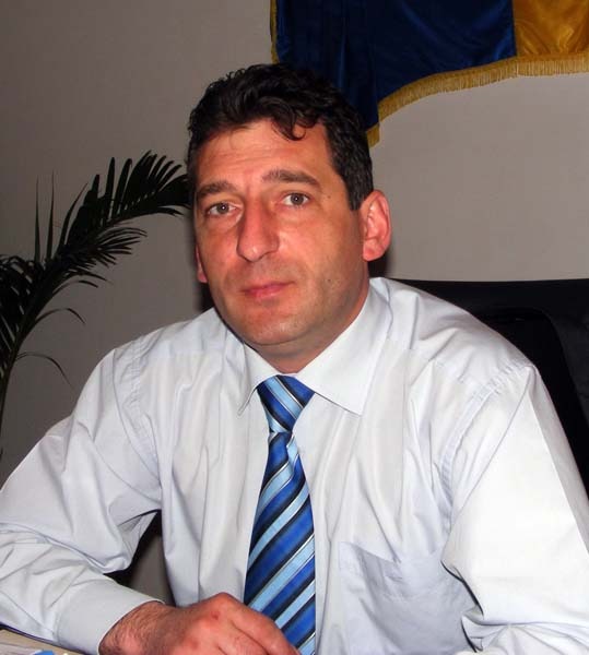 05 Adrian Domocos.jpg