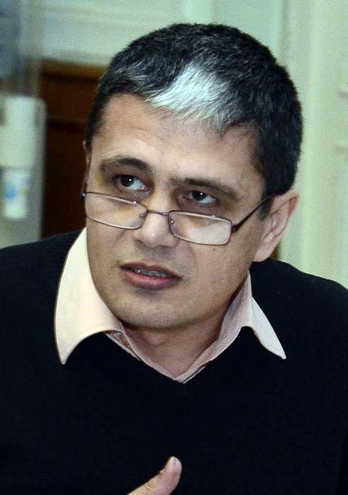 05 Marcel Bolos_3.jpg