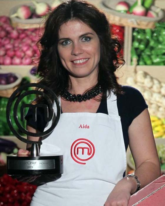 06 Aida Parascan.jpg