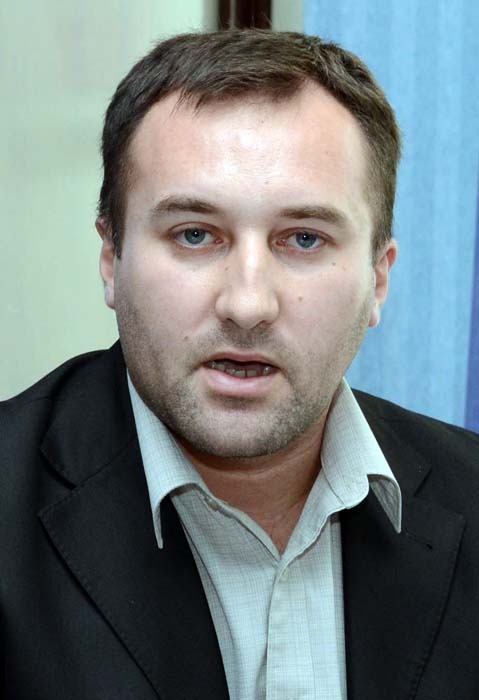 06 Cristian Puscas.jpg
