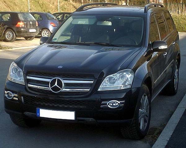 06 Mercedes.jpg