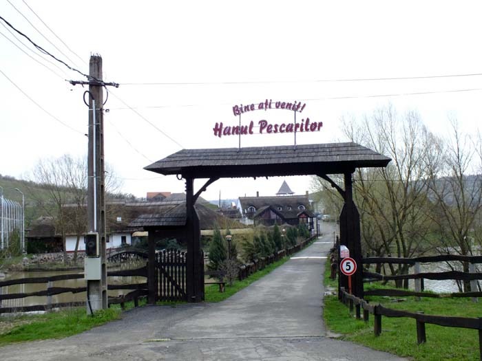 06 hanul pescarilor.jpg