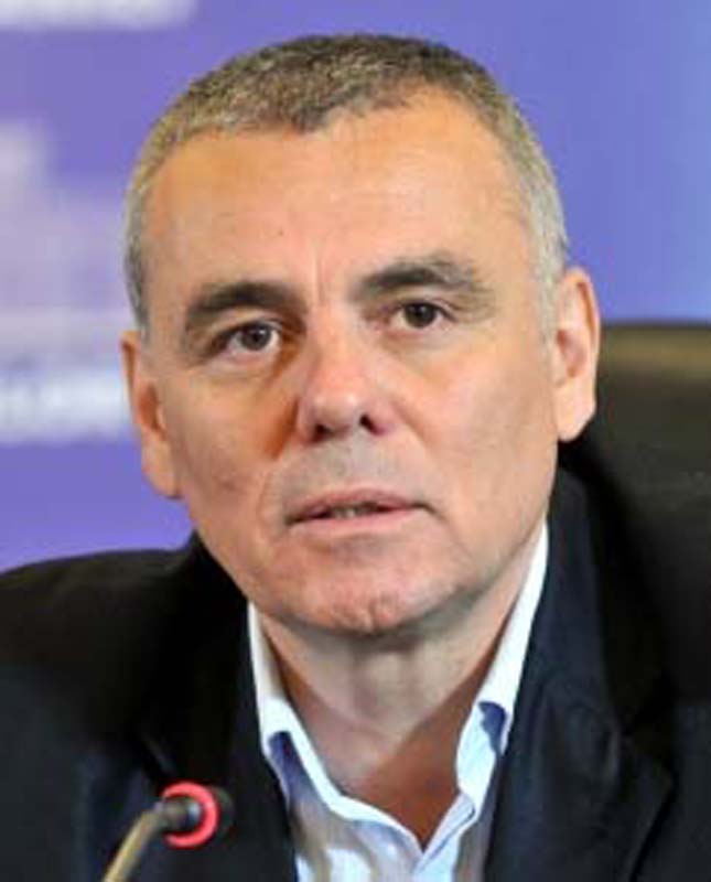 Eugen Popescu, directorul Institutului Eudoxiu Hurmuzachi 