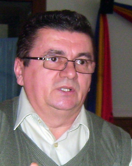 08 Dragos Gligor_1.jpg