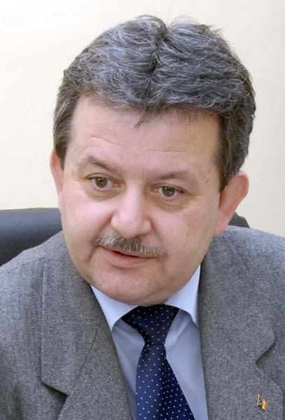 08 Mircea Ghitea_1.jpg
