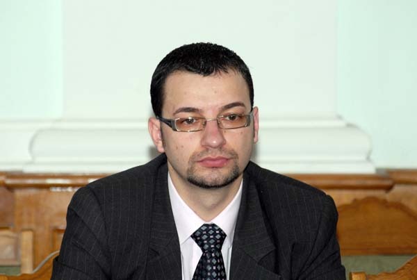 08 Mircea Oaie.jpg
