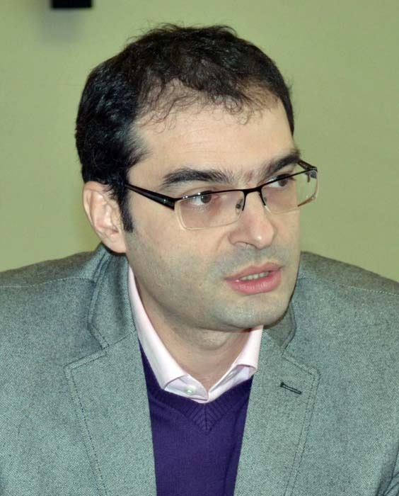 08 Ovidiu Pop.jpg