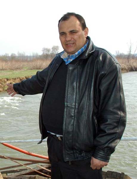 08 ioan man.jpg