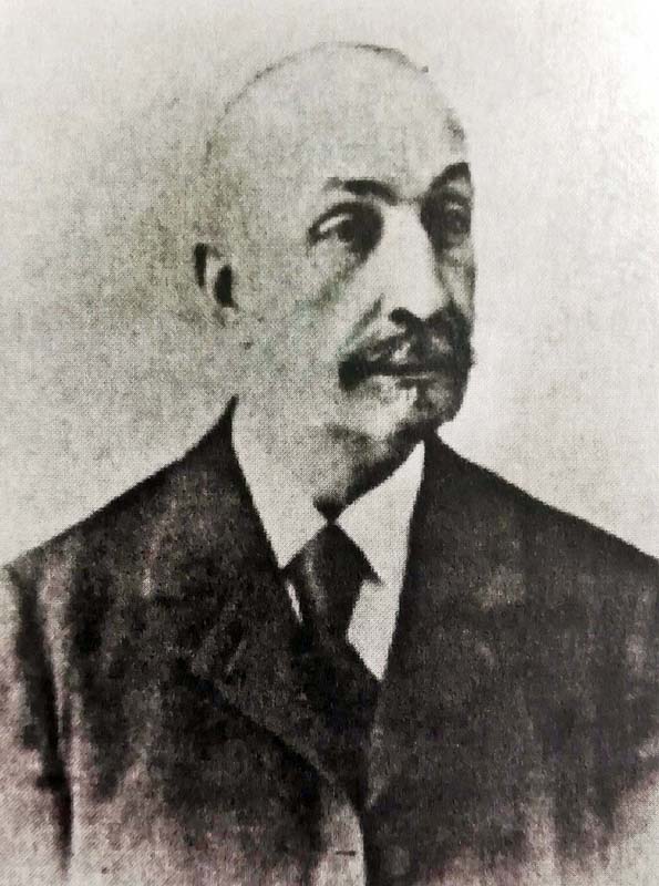 Nyiri György, farmacia Coroana 