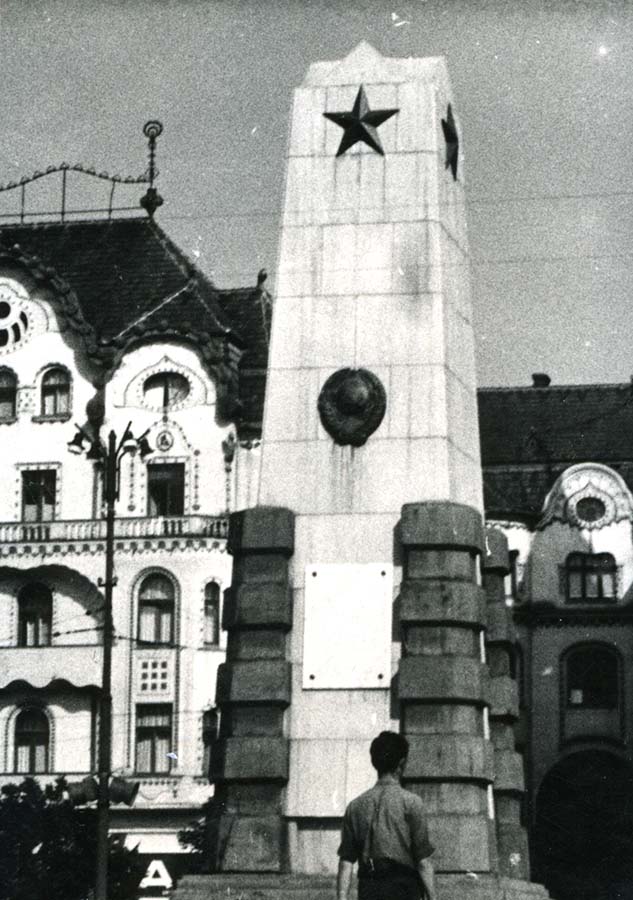 Obelisc Oradea comunism