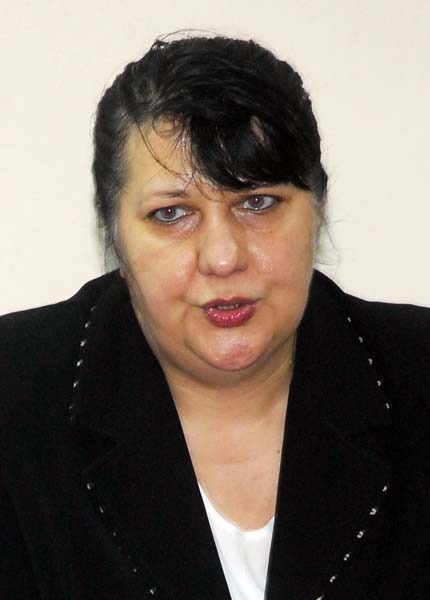 10 Carmen Pantis.jpg