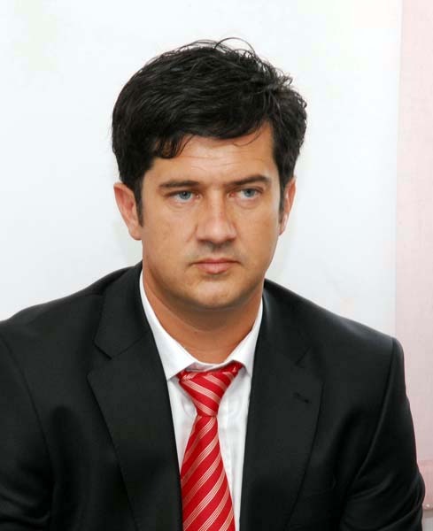 11 Sebastian Secosan.jpg