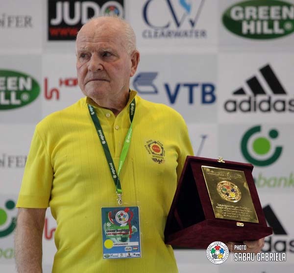 12 Mihai Botez.jpg