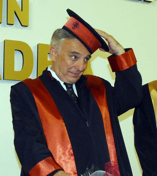 12 Mugur Isarescu_jurnal.jpg